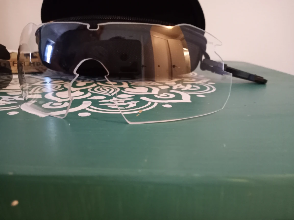 sunglasses - photo 3