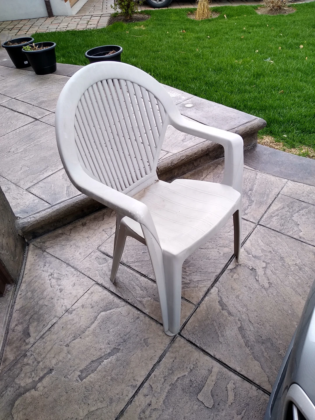 6  Patio Chairs