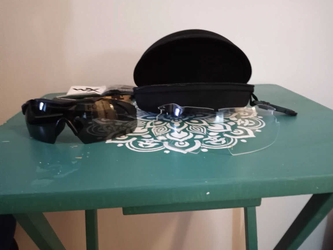 sunglasses