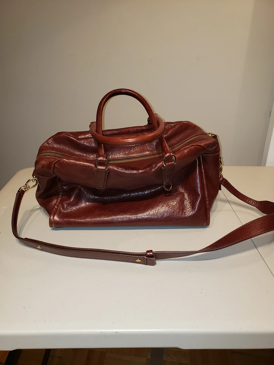 Banana Republic all leather purse