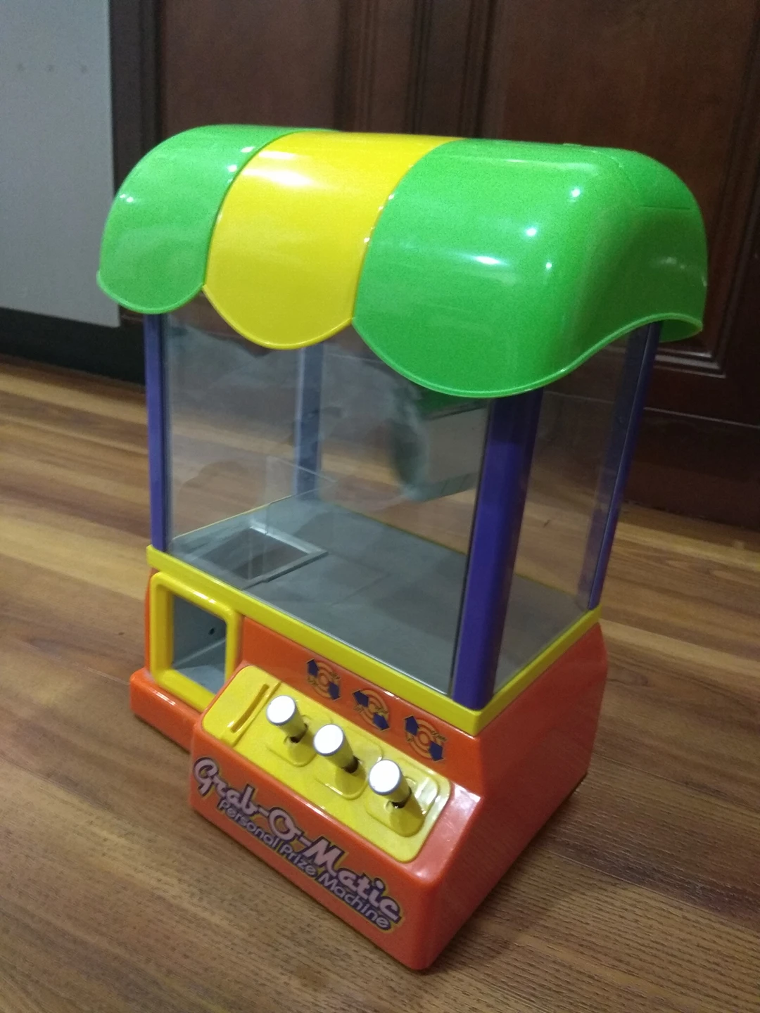 Toy to keep your kids busy:  Grab-o-Matic in working condition thumbnail