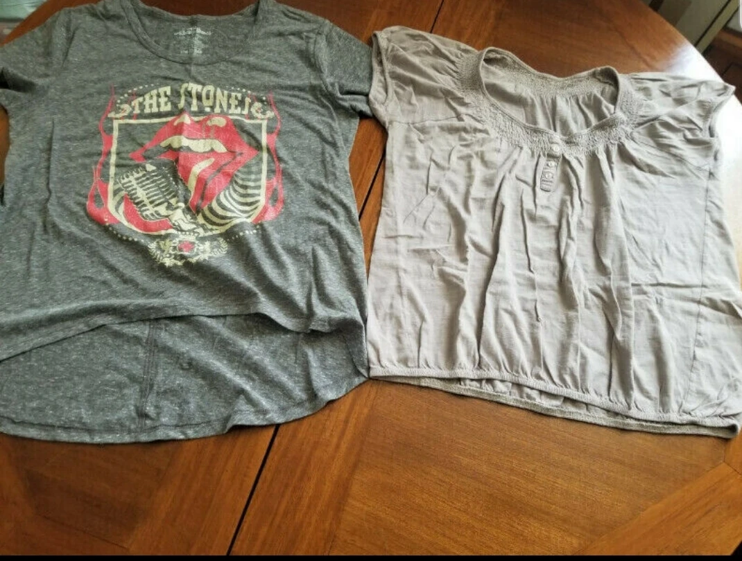 lot of shirts - photo 4