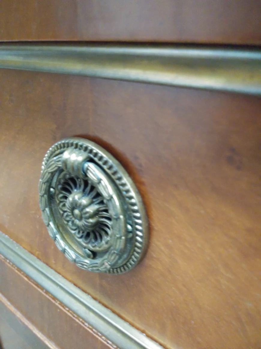 Solid Wood Dining Buffet + Free Delivery - photo 4