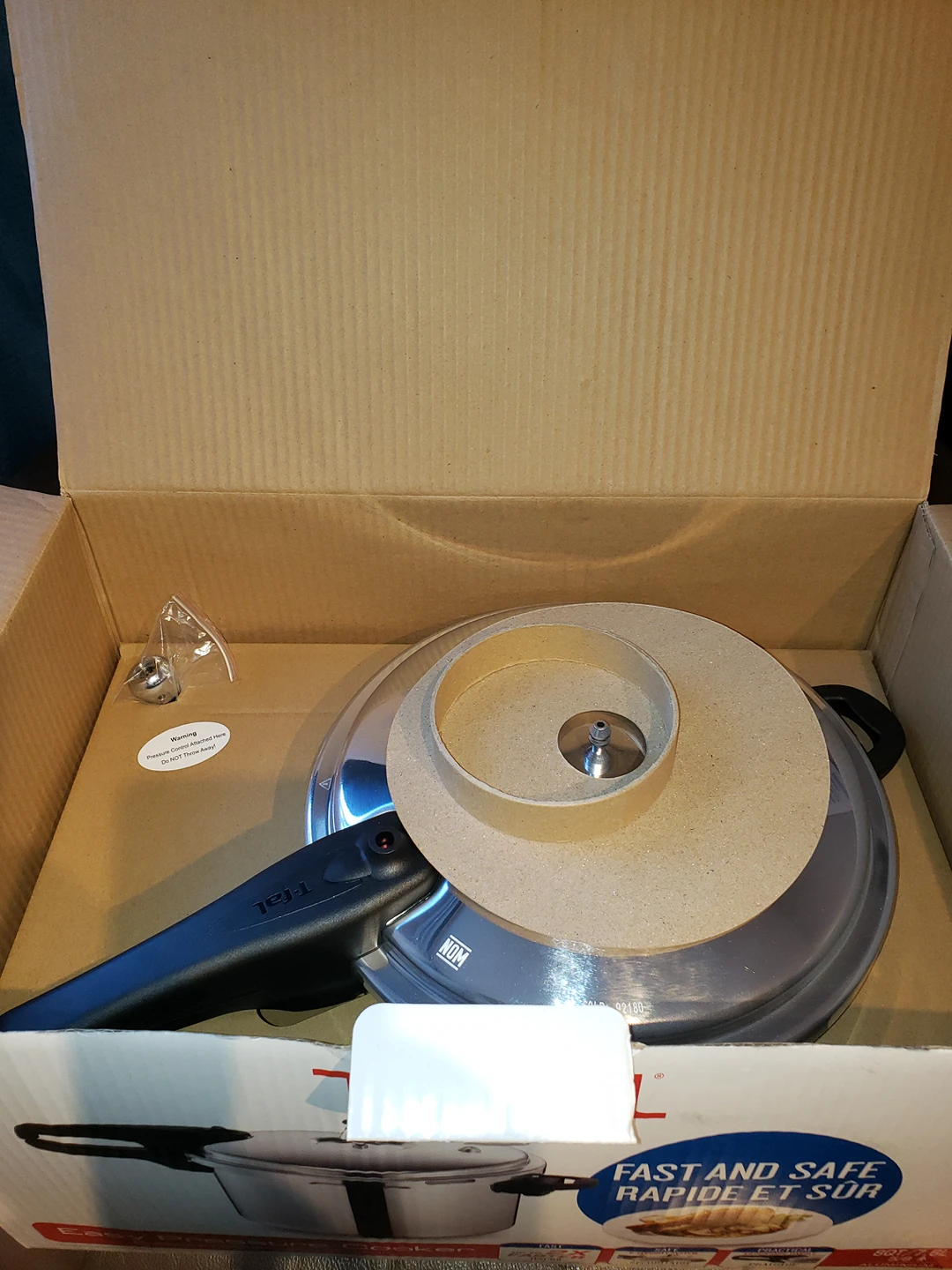 Brand new T-fal Mirro aluminium pressure cooker, 8-qt - photo 3