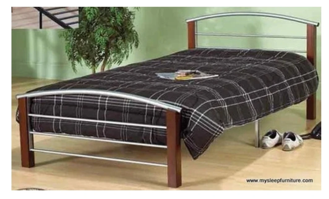 QUEEN SIZE 127 SILVER- METAL BED FRAME WITH CHERRY WOOD POSTS