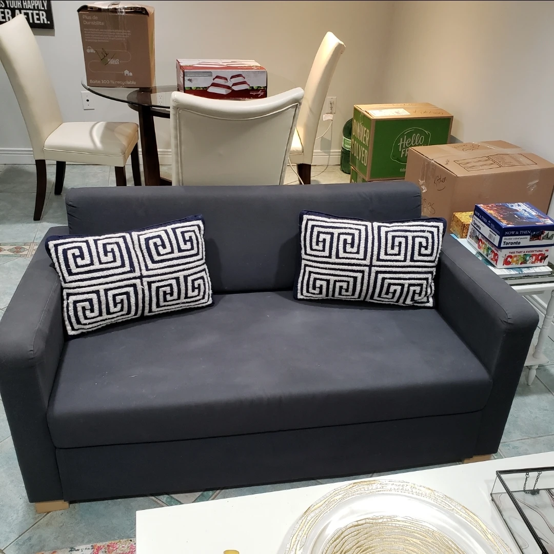Ikea love seat sofa bed - photo 2