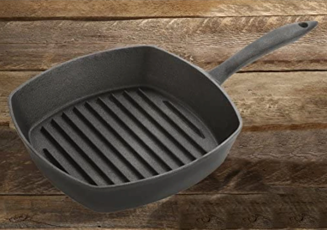 Lagostina 10"(26cm) Cast Iron Square Skillet thumbnail