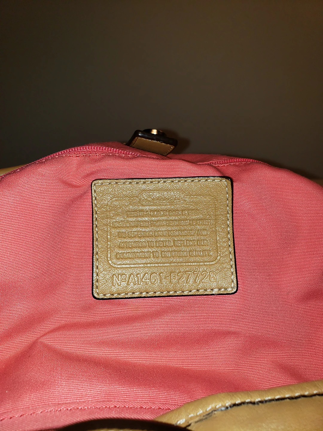authentic leather Coach bag - photo 3