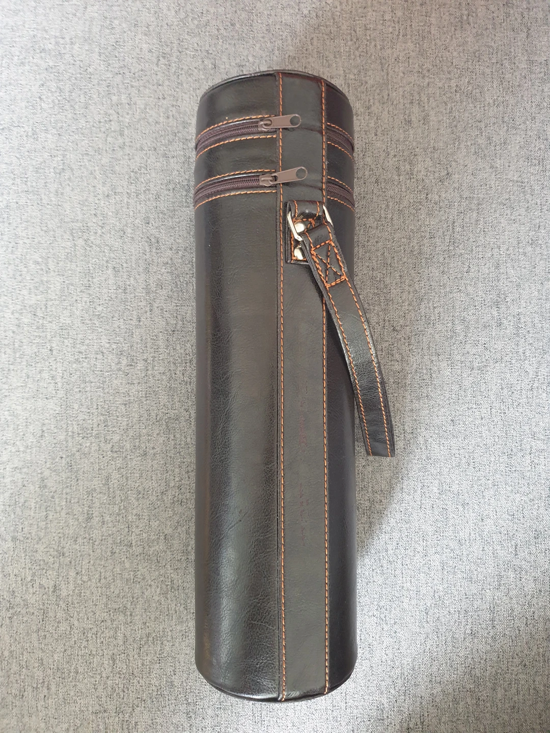 Vintage leather wine carrier with accessories thumbnail