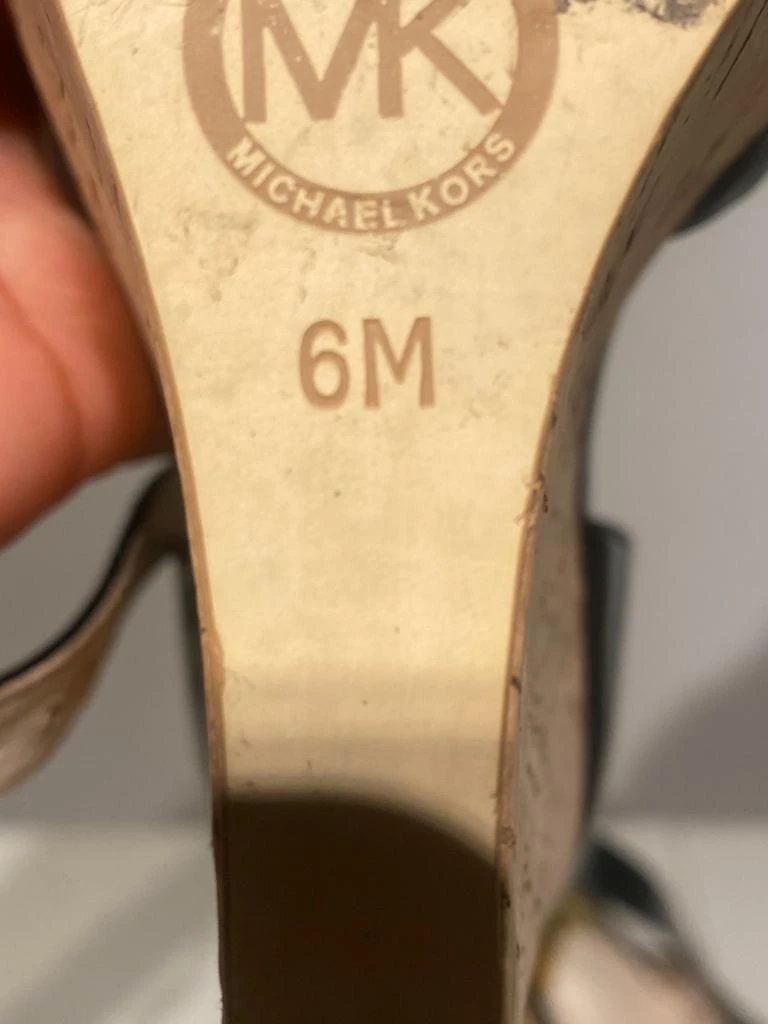 Michael Kors black cork wedge size 6 - photo 3