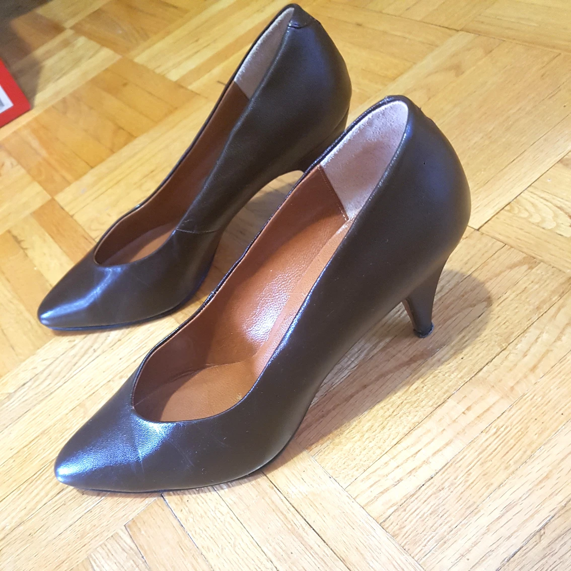 Dark Brown Leather Heels pumps shoes - photo 3