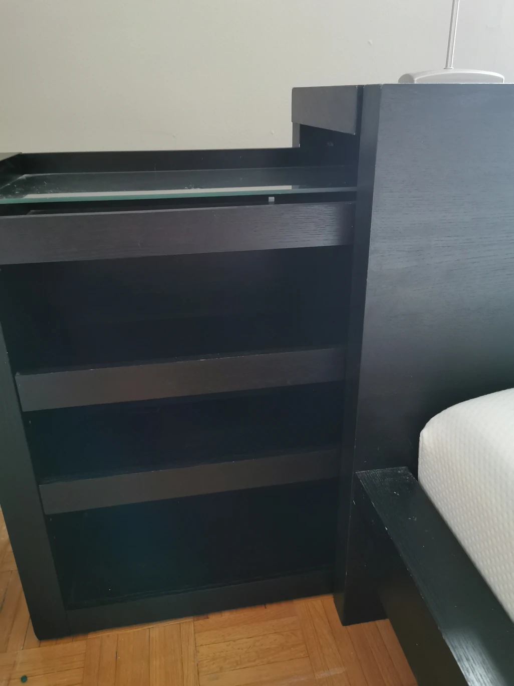 queen bed and mattress - photo 4