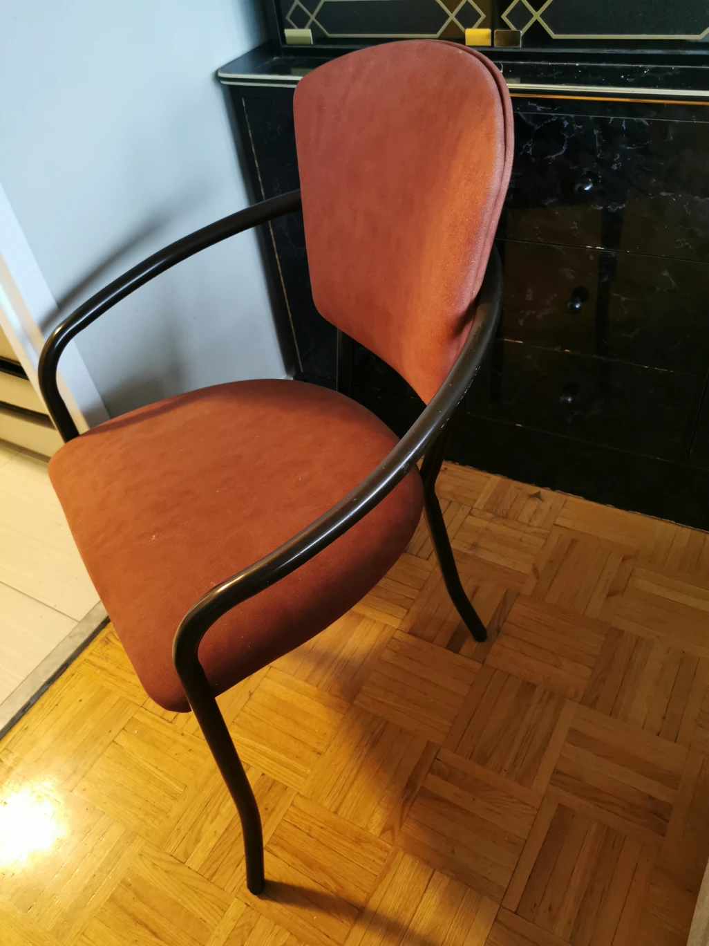 chair - photo 2