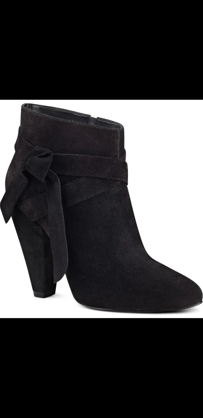 🆕️ Nine West Booties