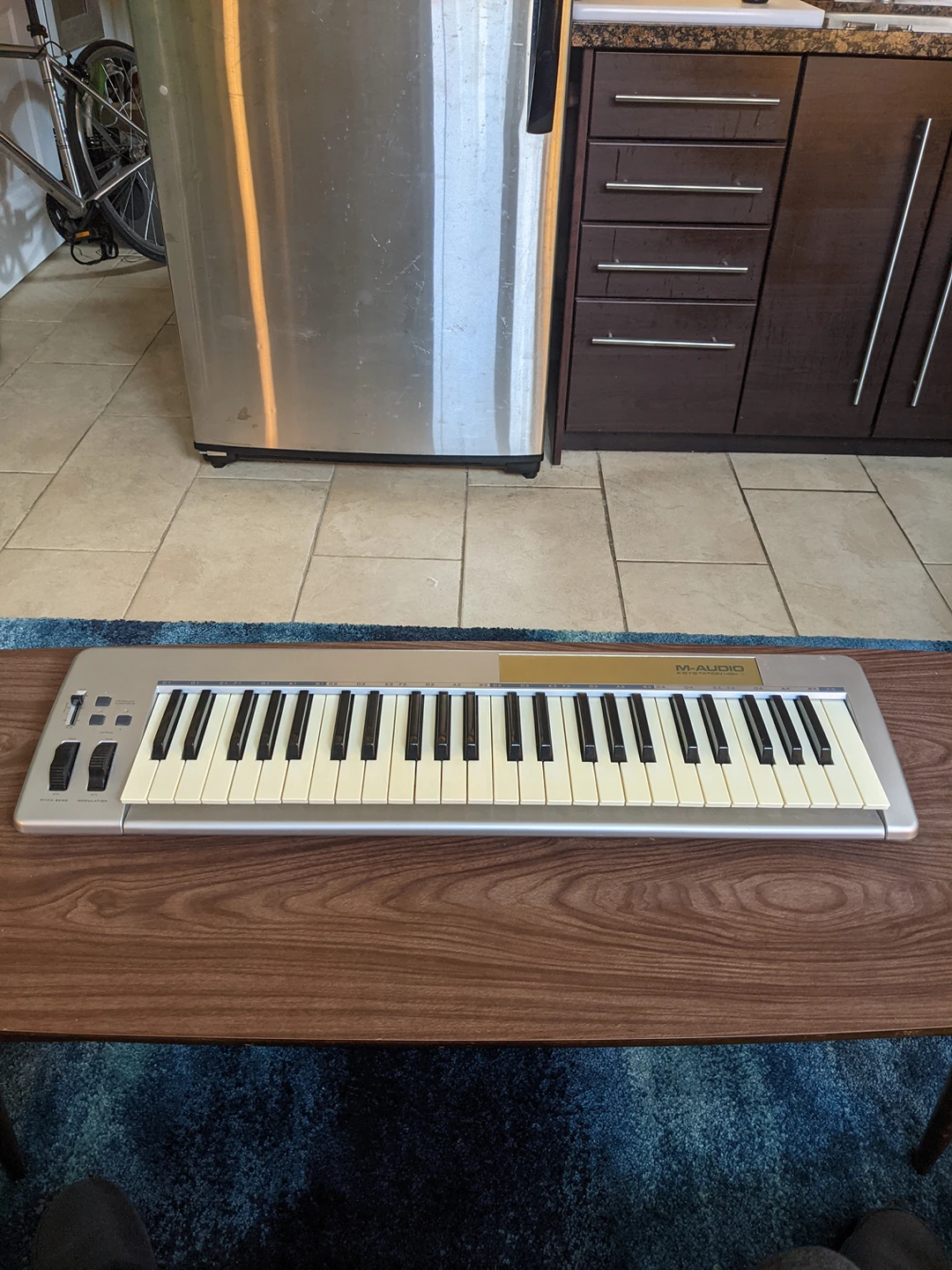 M-Audio Keystation 49e MIDI Keyboard thumbnail