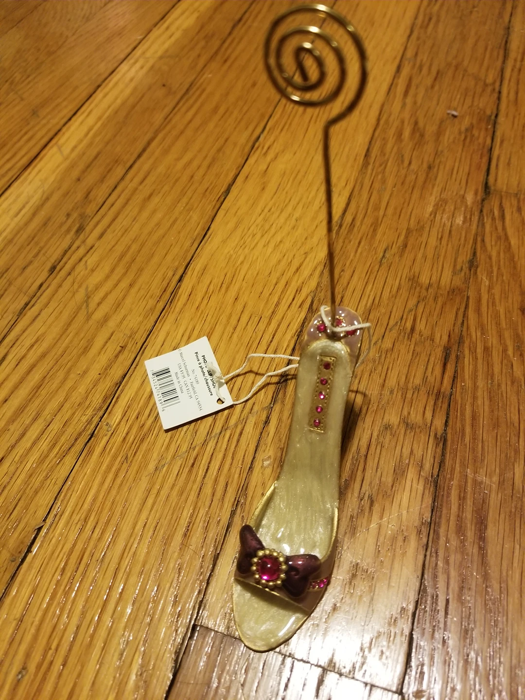 Small shoe shaped picture holder
