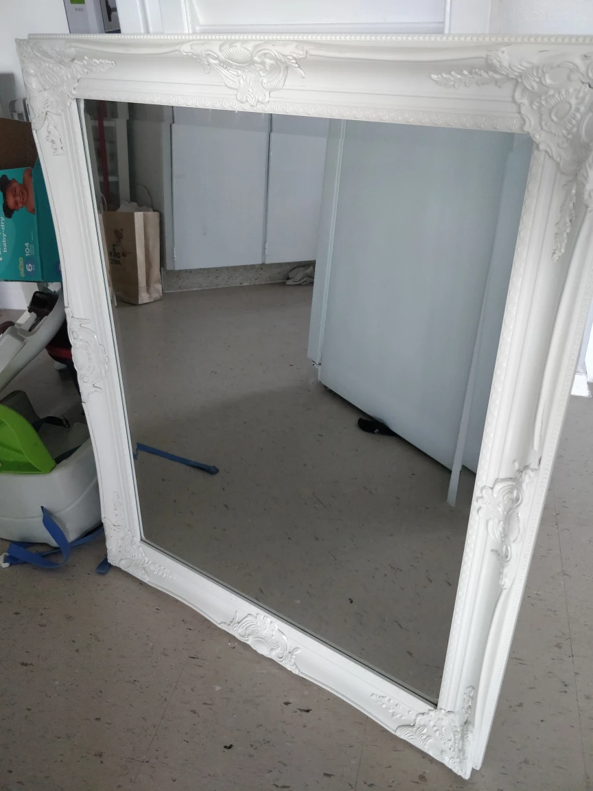 hanging mirror