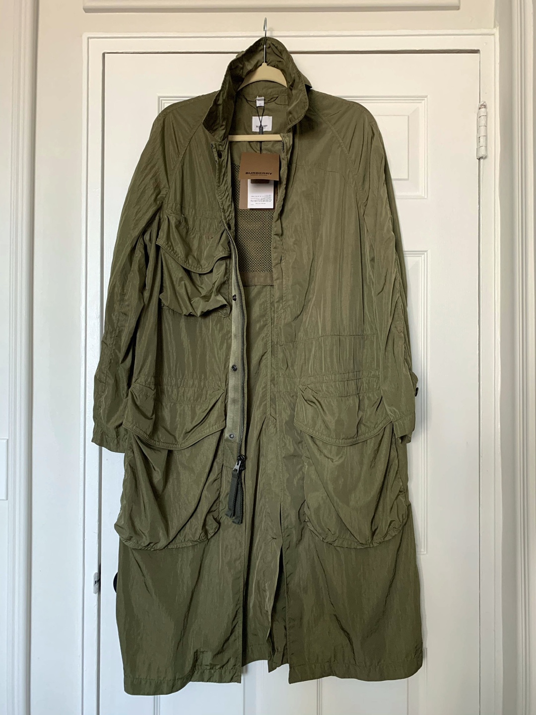 BURBERRY THORESBY TECH TRENCH COAT