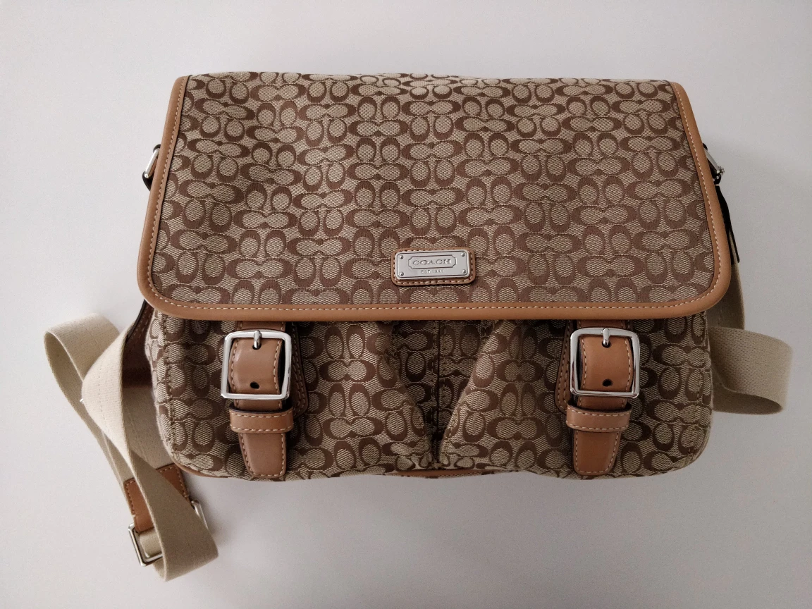 Coach messenger bag