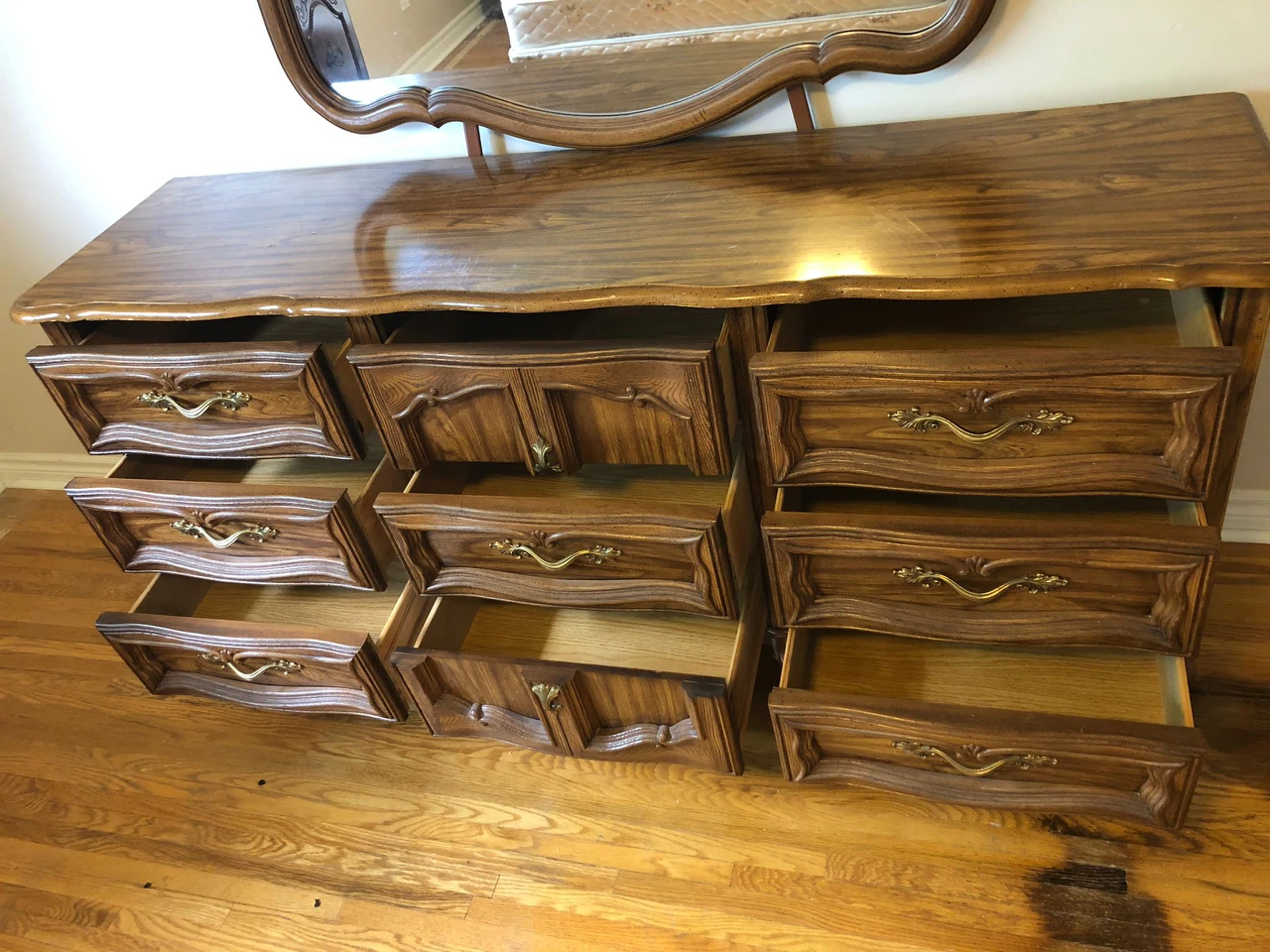 Bedroom Set - photo 2