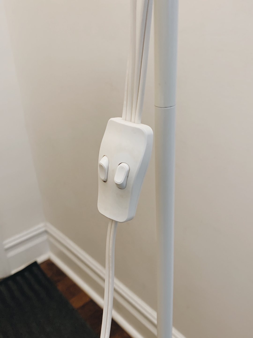 Ikea floor lamp - photo 2