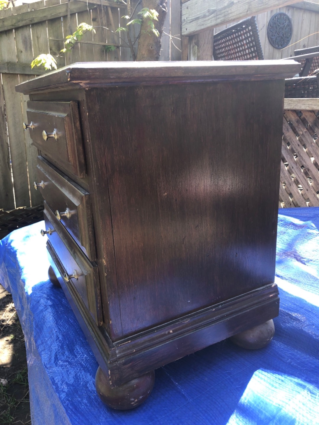 Nightstand with Cute Round Feet - photo 2
