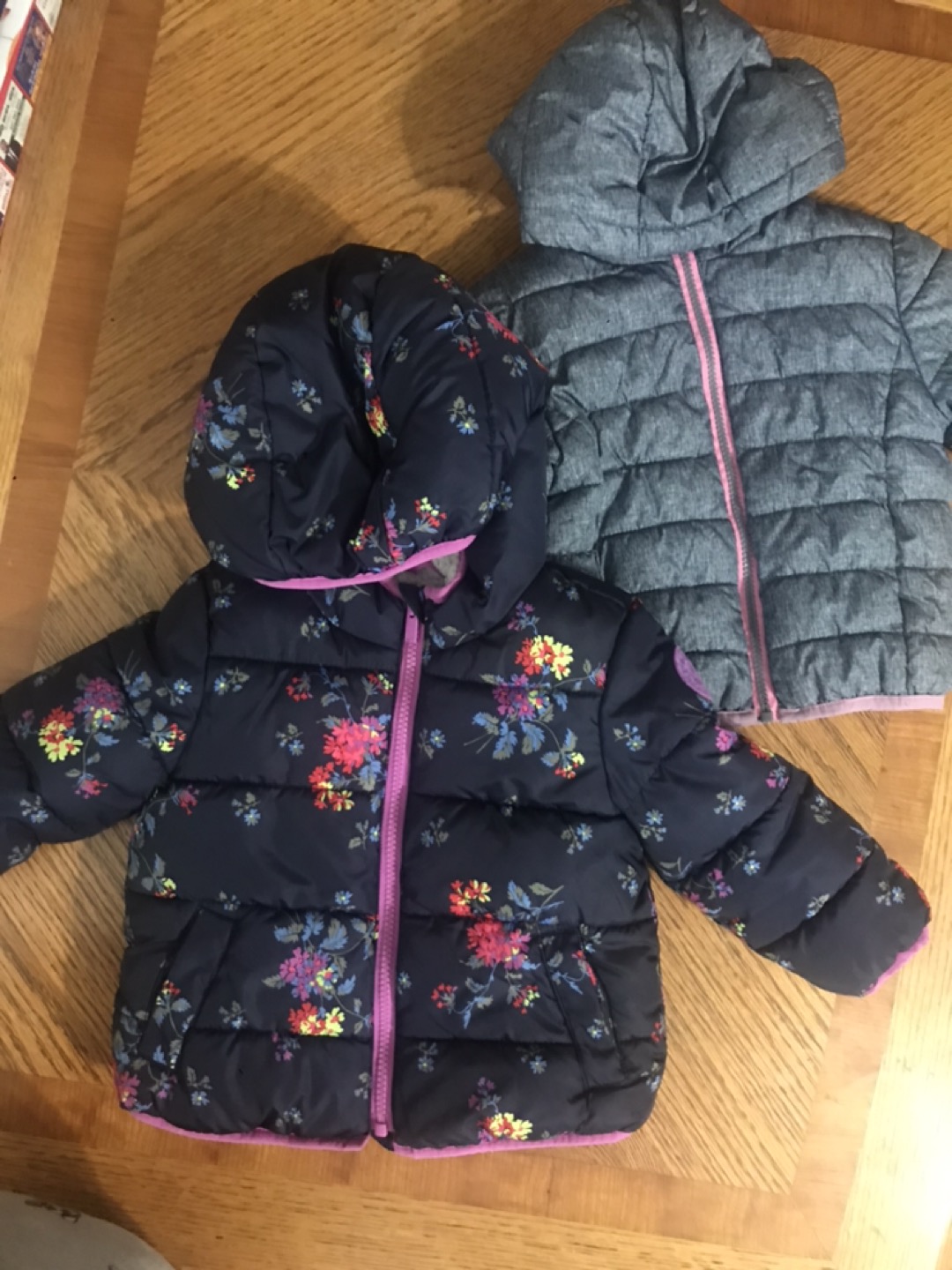 Toodler girl light and heavy winter jacket size 2 y thumbnail