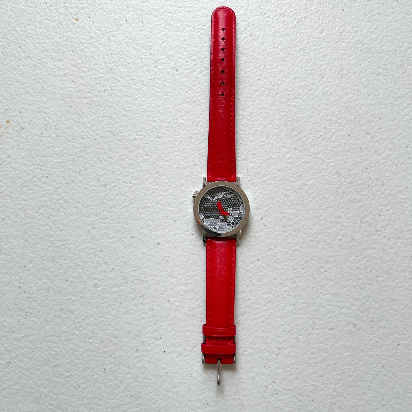 Women’s fashion watch Like New - photo 3