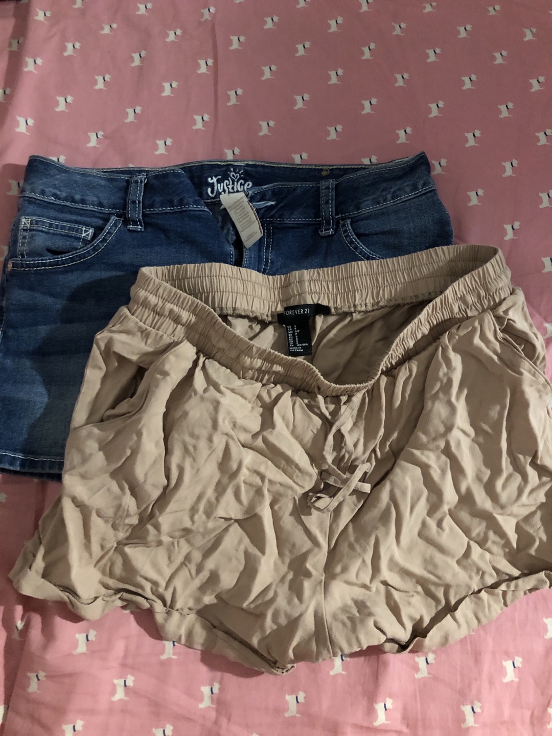 Shorts 
