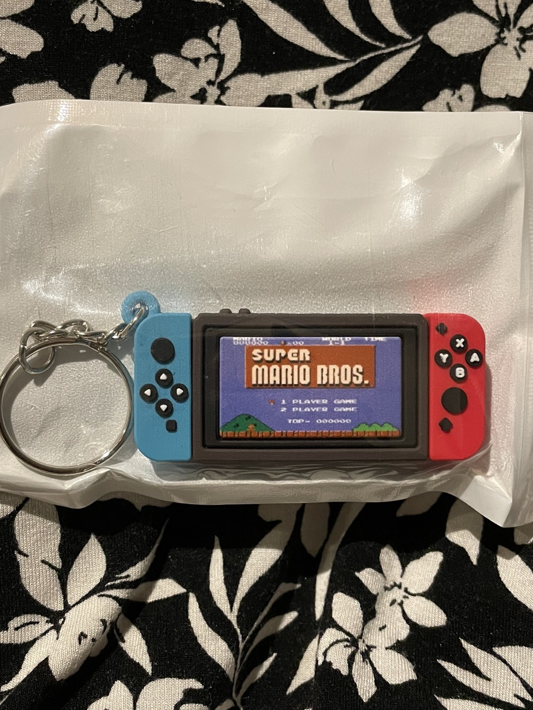 Nintendo switch Mario bros keychain