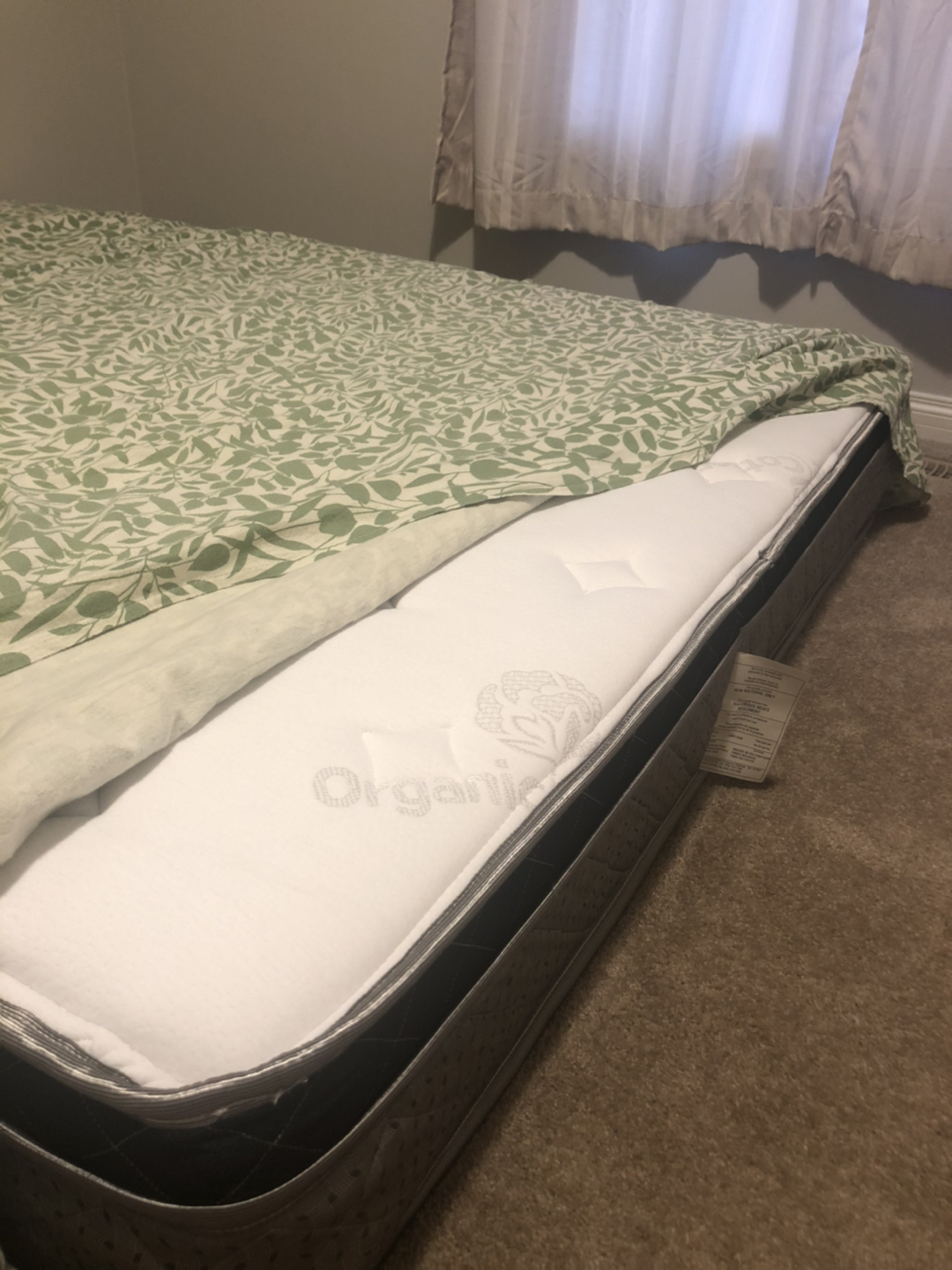 Queensize mattress for sale. 