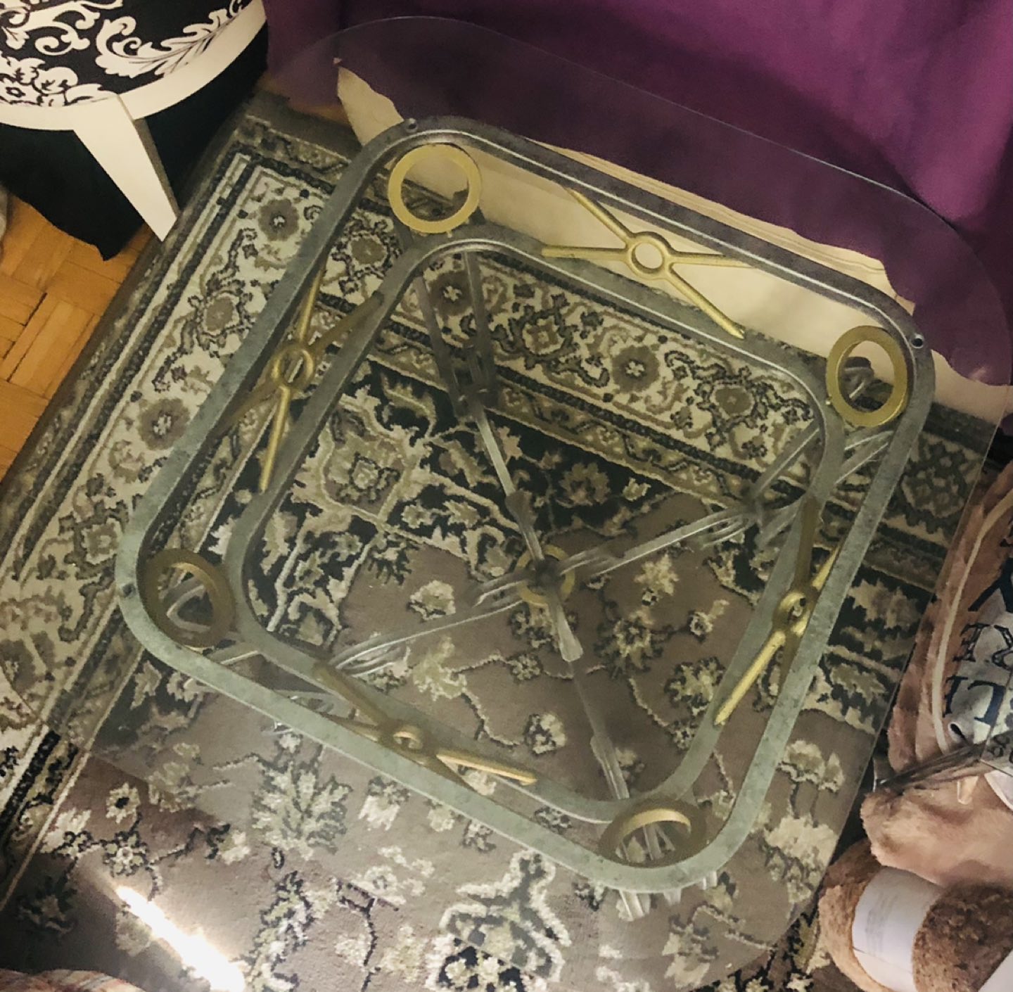 Glass Table 22Hx26W for $25 PickUp:Eglinton & Mt.Pleasant  - photo 4