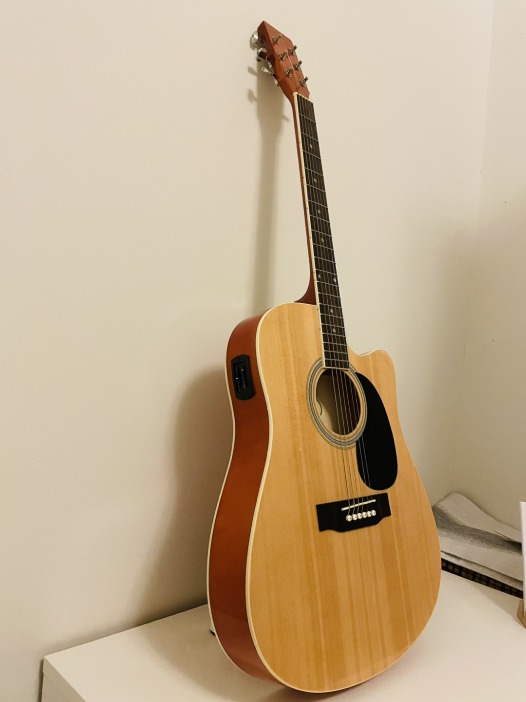 Perfect for beginner_RW. Jameson guitar - photo 2