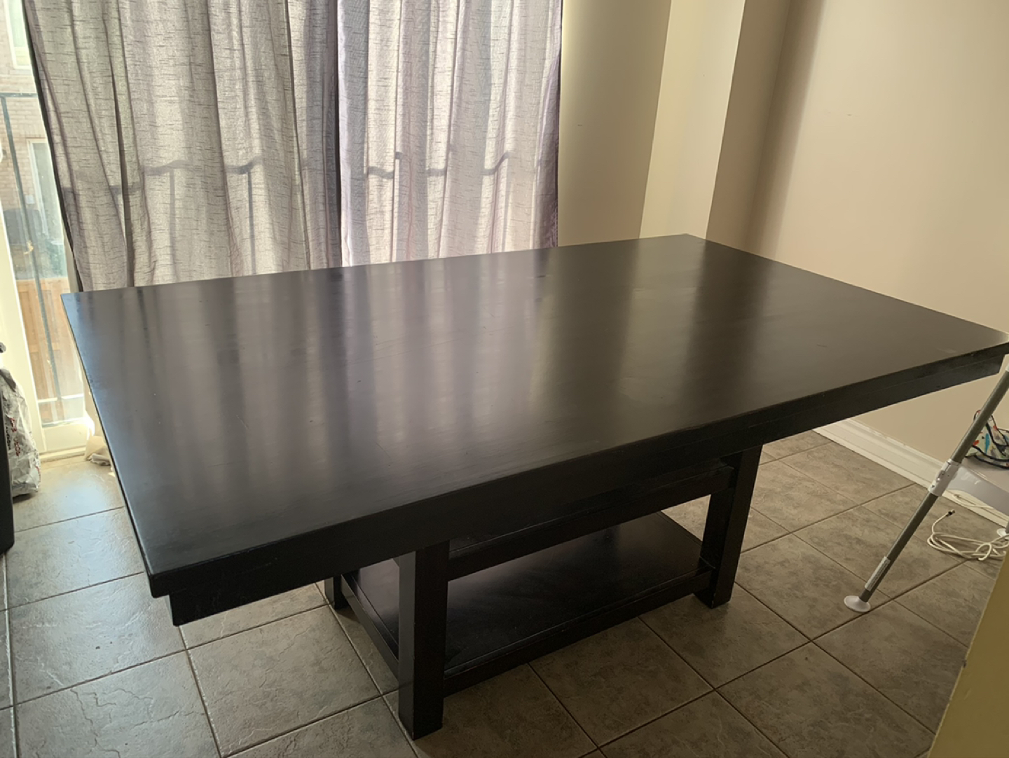 Dining table  - photo 3