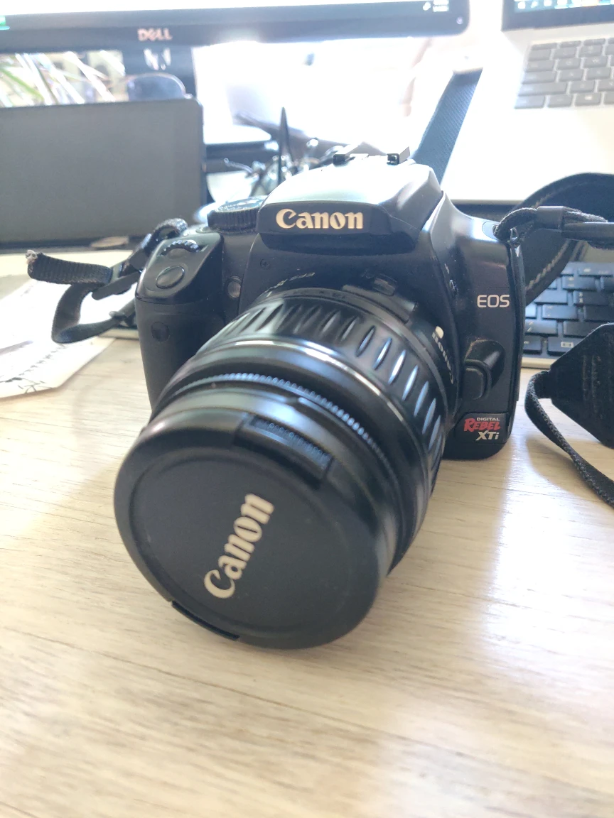 Canon EOS Digital Rebel XTi DSLR camera - photo 4
