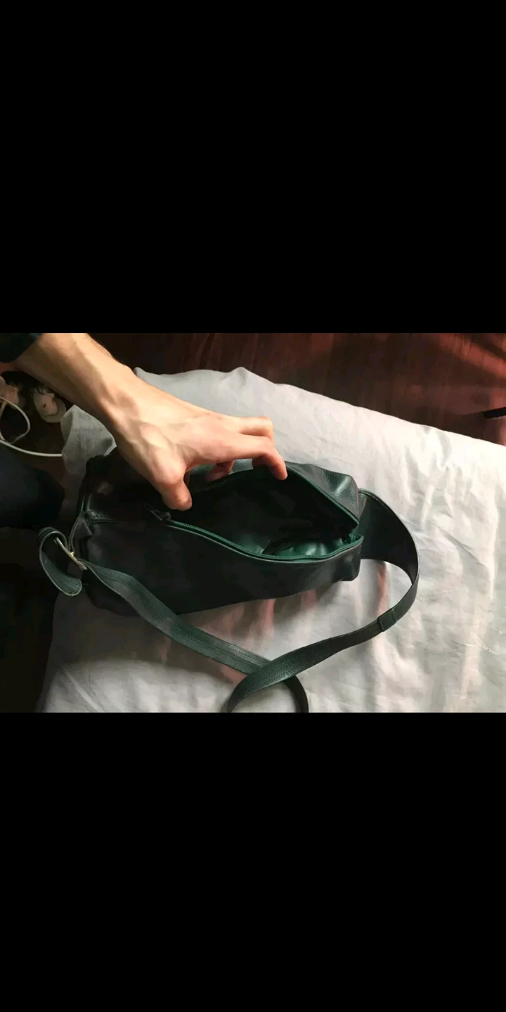 genuine leather real Emerald green cross body bag image indicator(5)