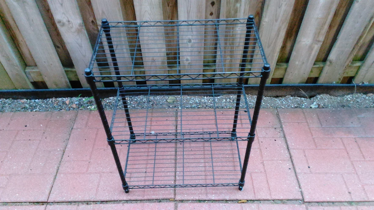 small metal shelfing system - photo 2