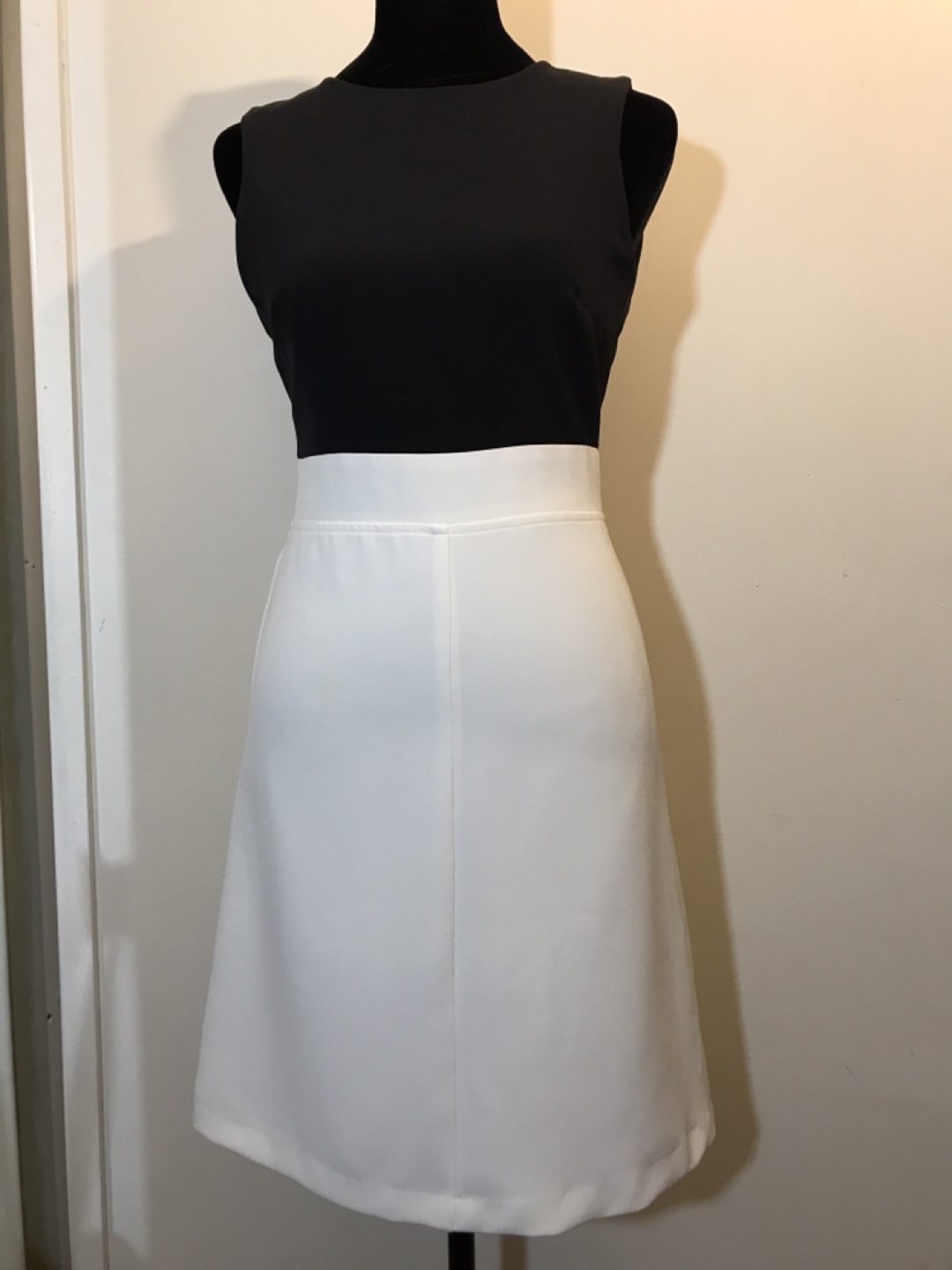 Incity dress, 40
