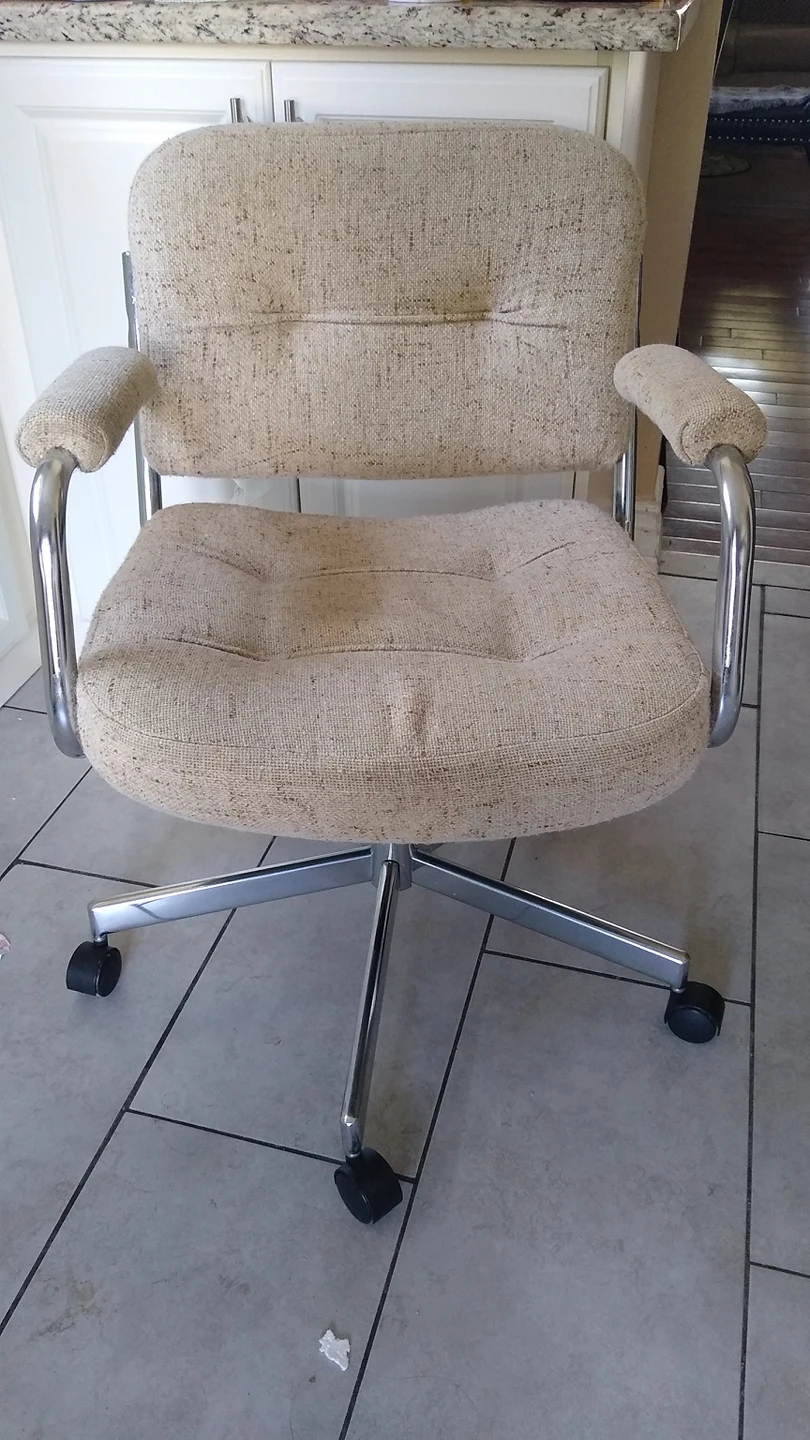 Chair thumbnail