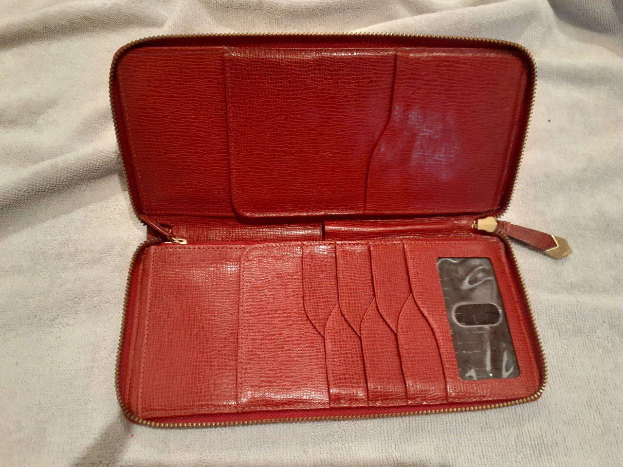 Cole Haan Red Genuine Leather Clutch/Travel Wallet - photo 2