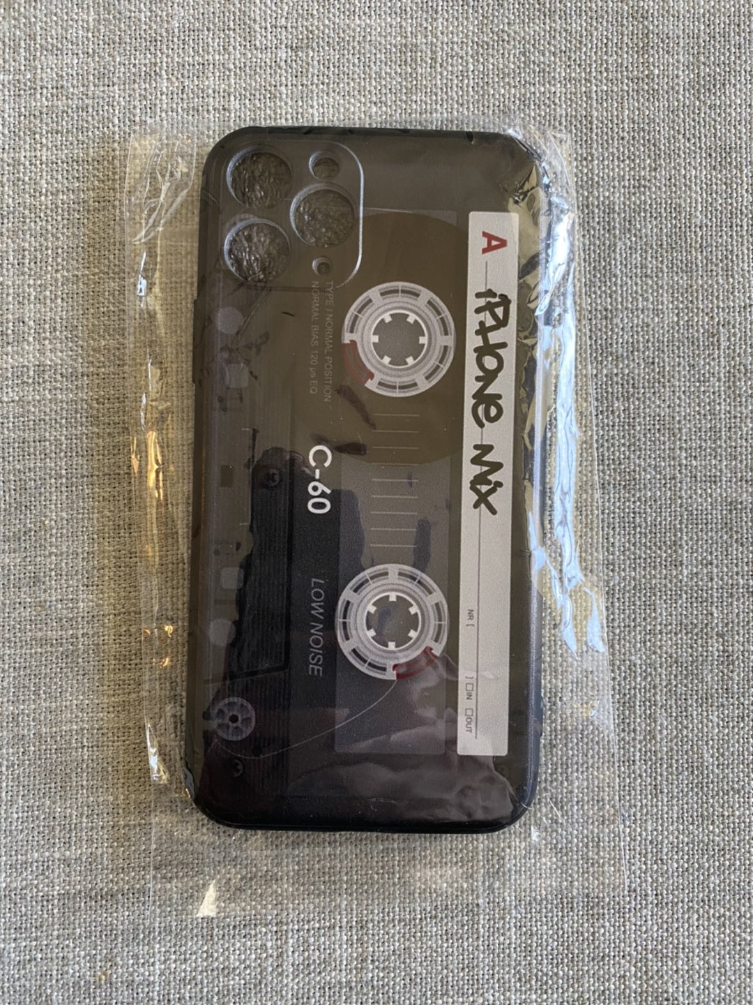 iPhone 11 Pro Silicone Case - Retro Cassette 