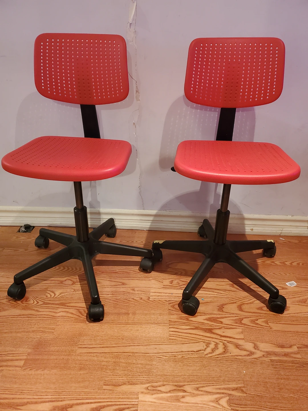 🔴 IKEA desk chair both for this price