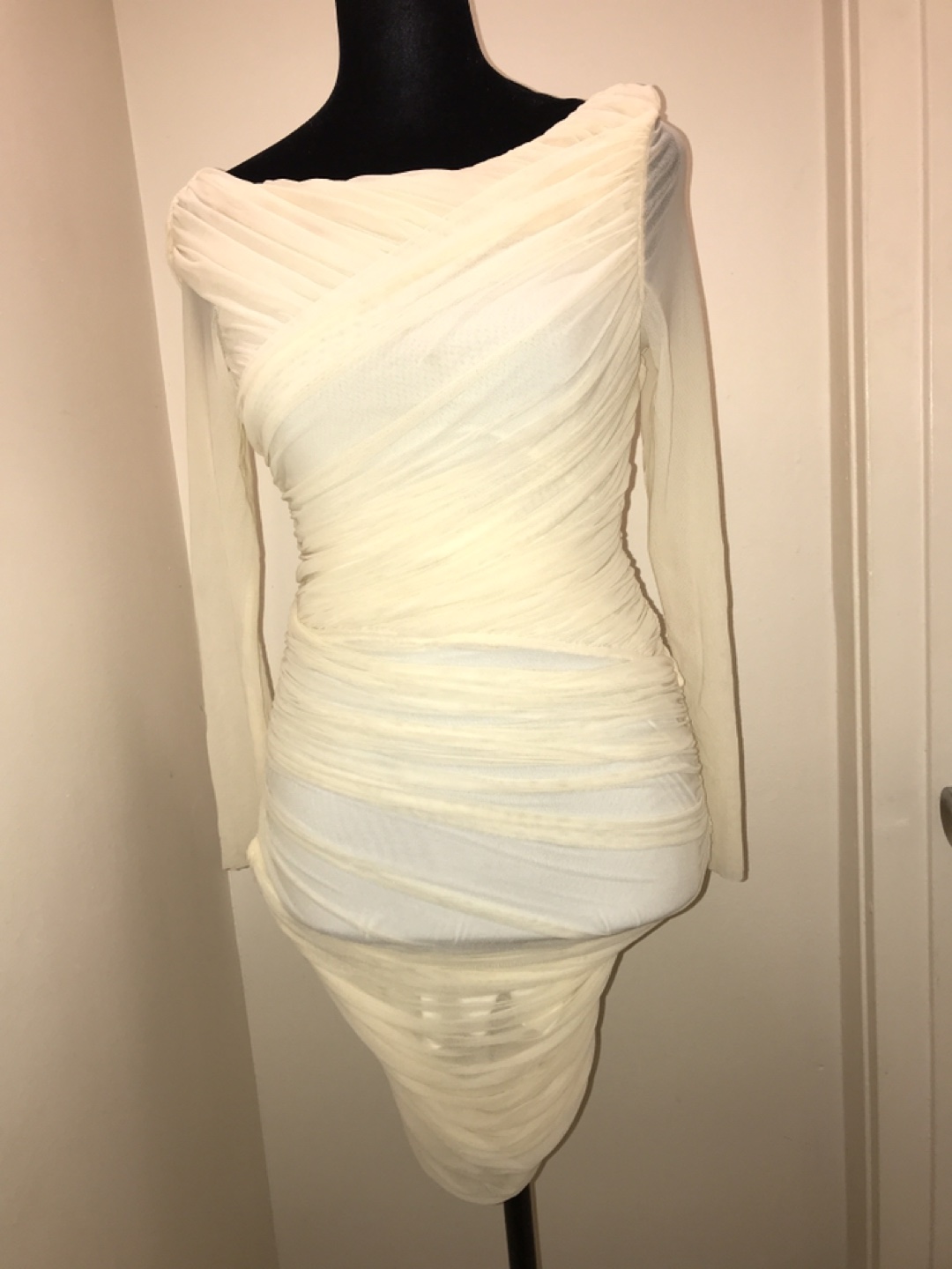 Halston heritage glove dress, 0