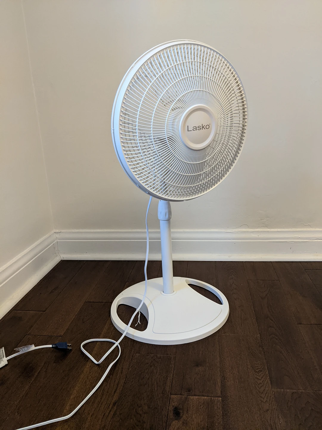 16-in Fan with Cover thumbnail
