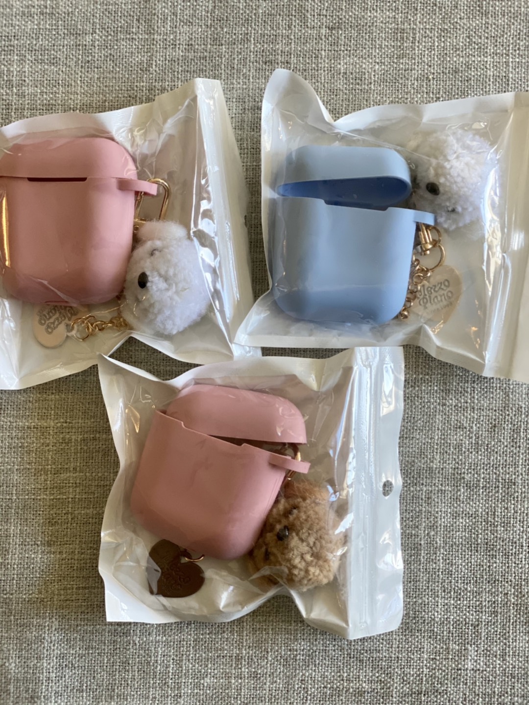 Silicone Case with chain and toy for AirPods headphones1/2 - photo 3