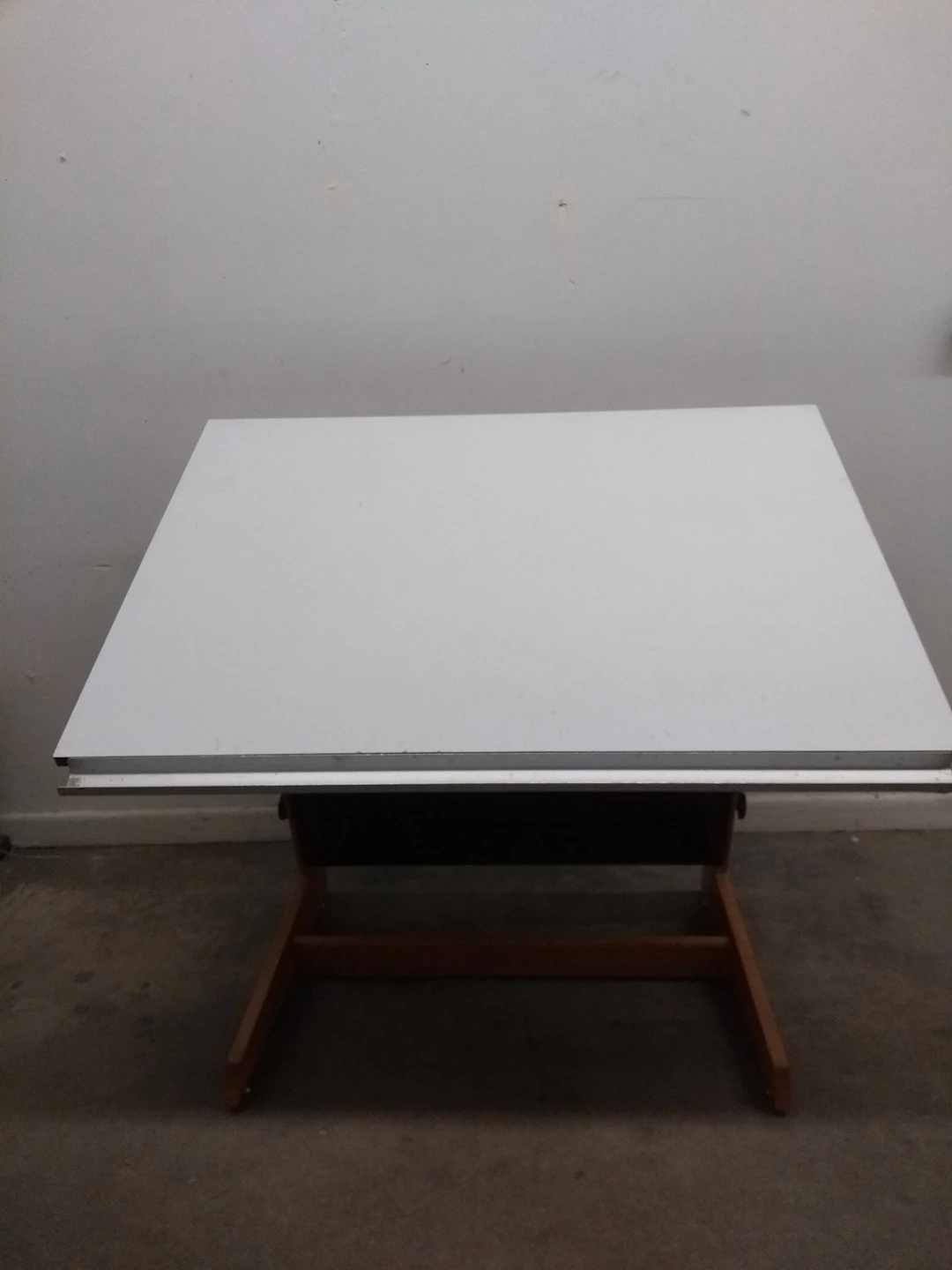 Drafting Table + Free Delivery - photo 2