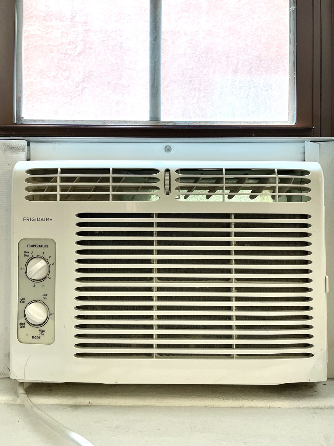 Frigidaire window AC unit