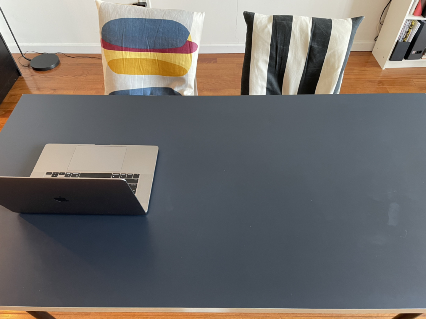 IKEA table&2chairs&FREE cushions