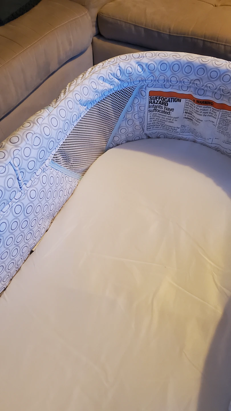 Compact Portable Bassinet - photo 4