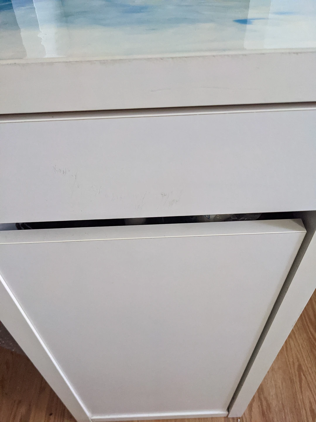 customized Ikea Malm desk image indicator(4)